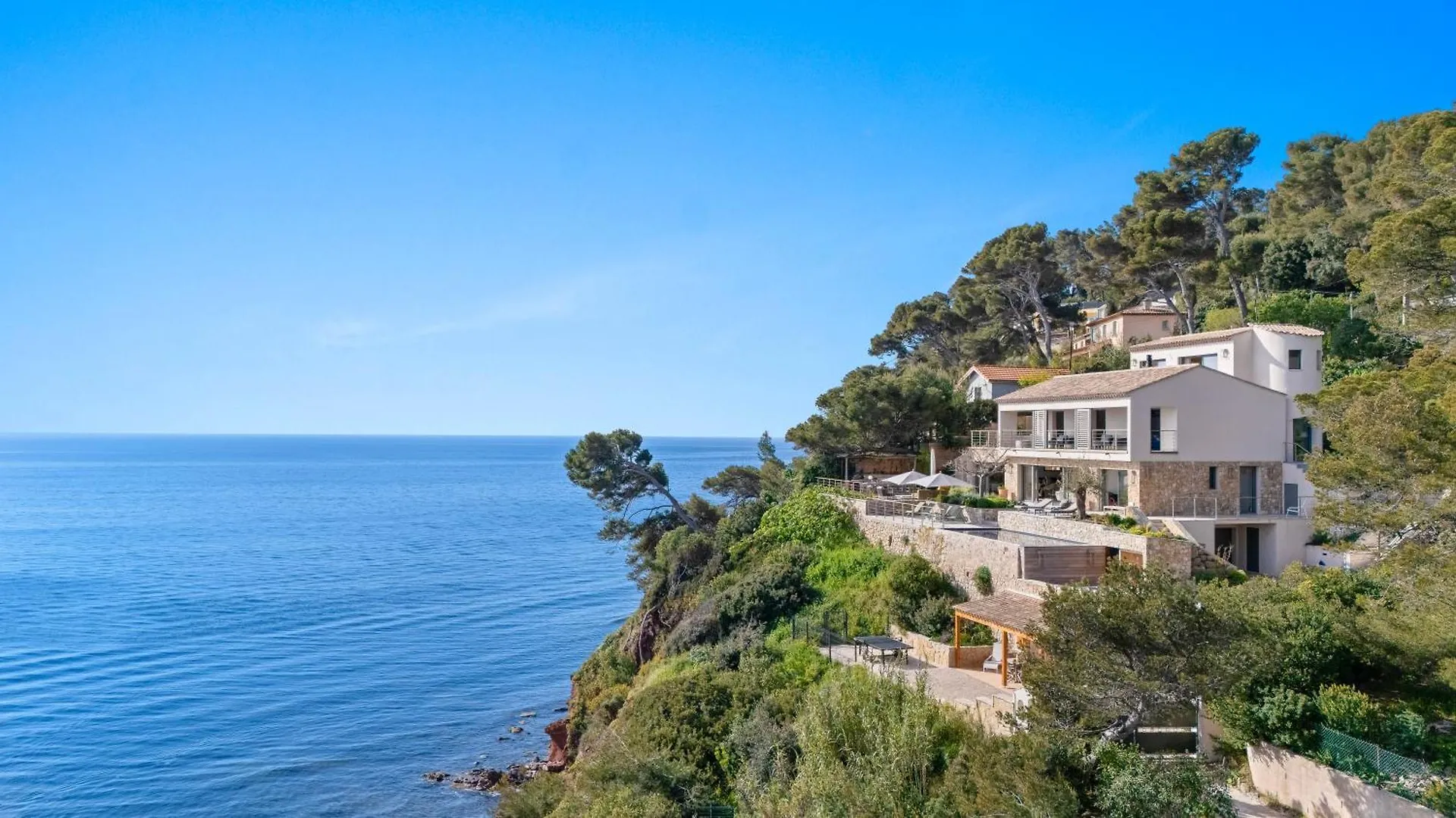 Les Falaises De Fabregas La Seyne-sur-Mer 0*,